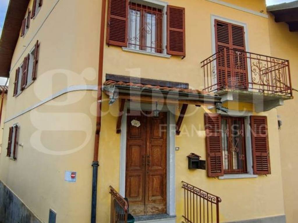 Casa indipendente a Occhieppo superiore in Via Dell'Erio, 26 - Foto 2