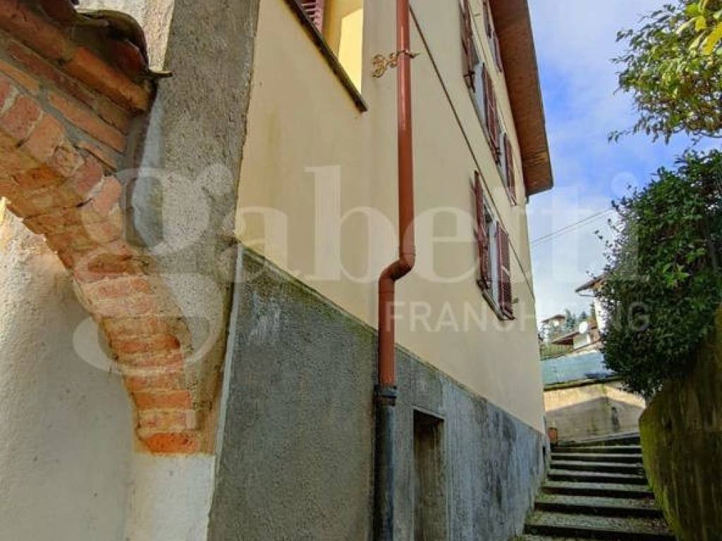 Casa indipendente a Occhieppo superiore in Via Dell'Erio, 26 - Foto 4