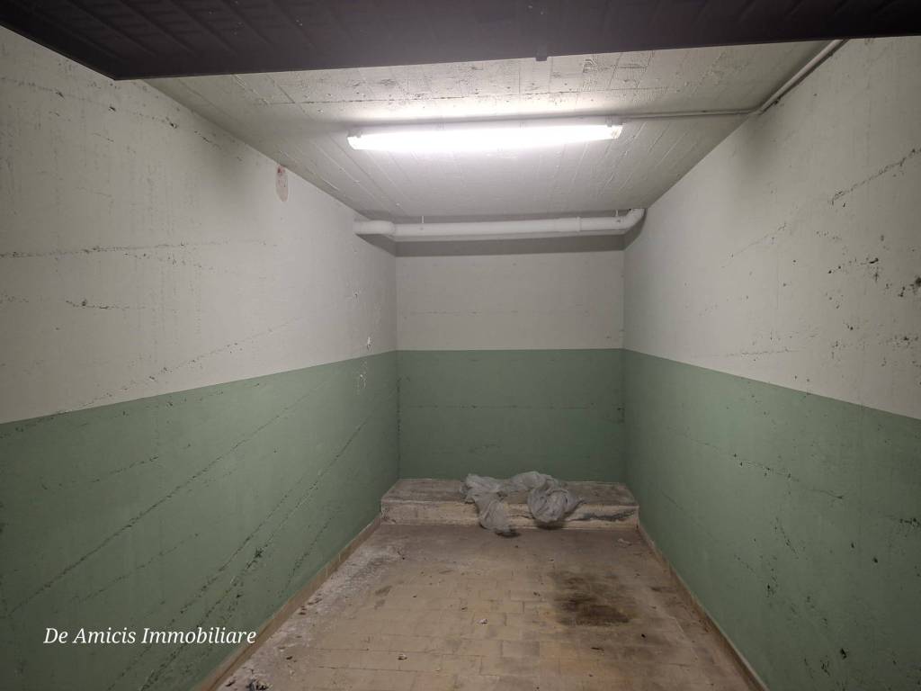 Box / garage a Bordighera in Via Roberto - Foto 2