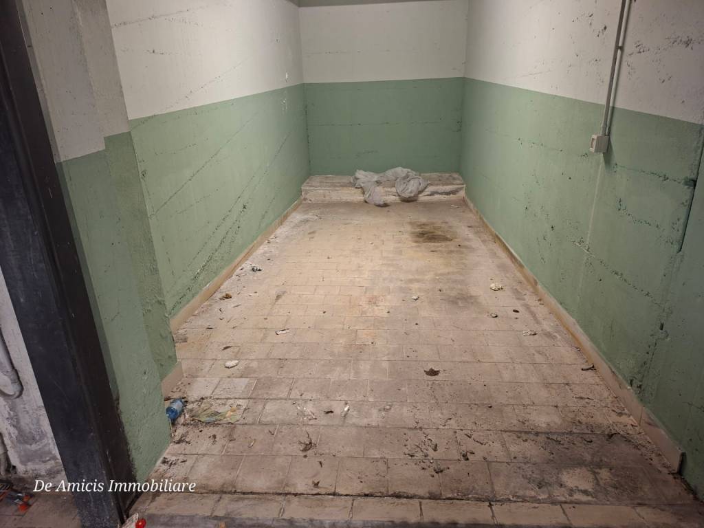 Box / garage a Bordighera in Via Roberto - Foto 4