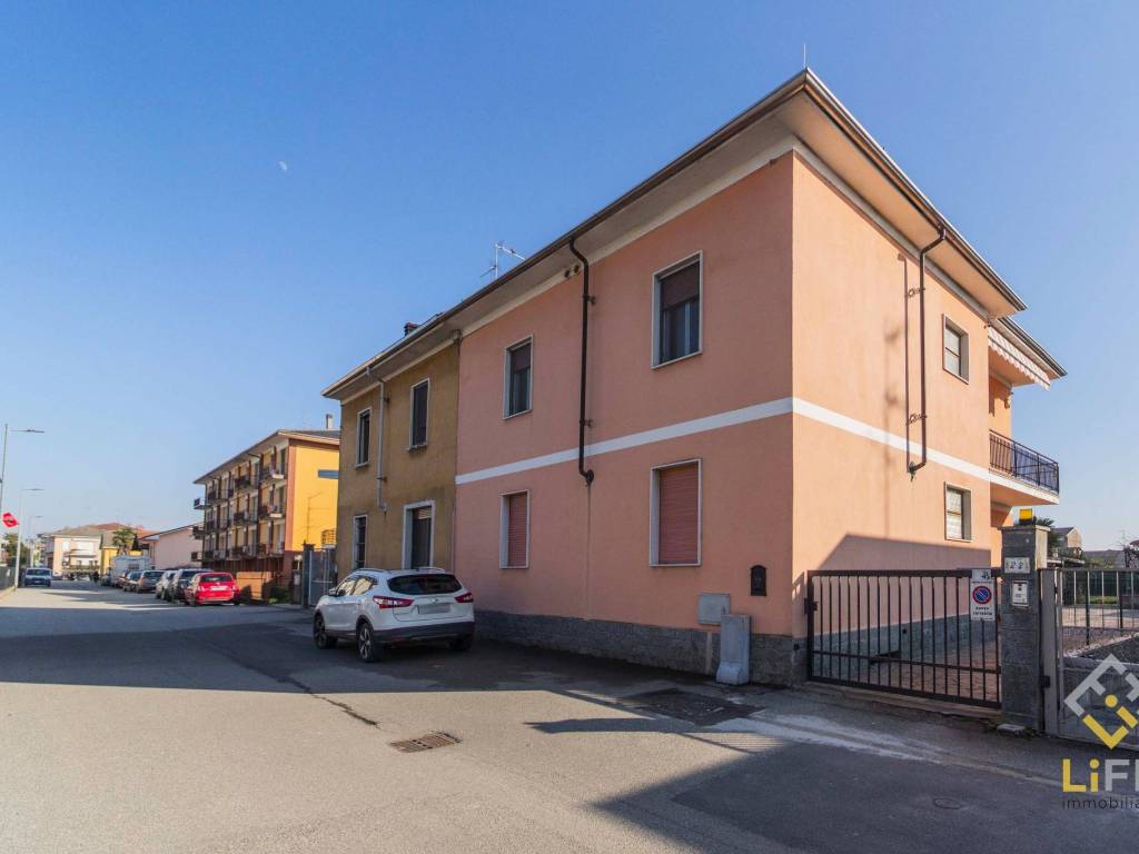 Villa a Novara in Strada Privata Possessione, 22 - Foto 3