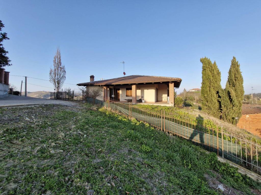 Villa a Canale in Via Monteu Roero - Foto 2