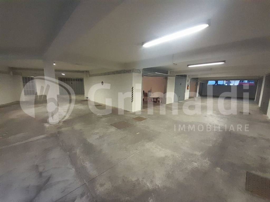 Box / garage a Benevento in Via Leonardo Bianchi - Foto 3