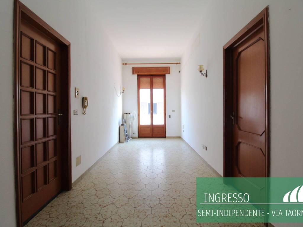 Appartamento a Mesagne in Via Taormina, 36 - Foto 2
