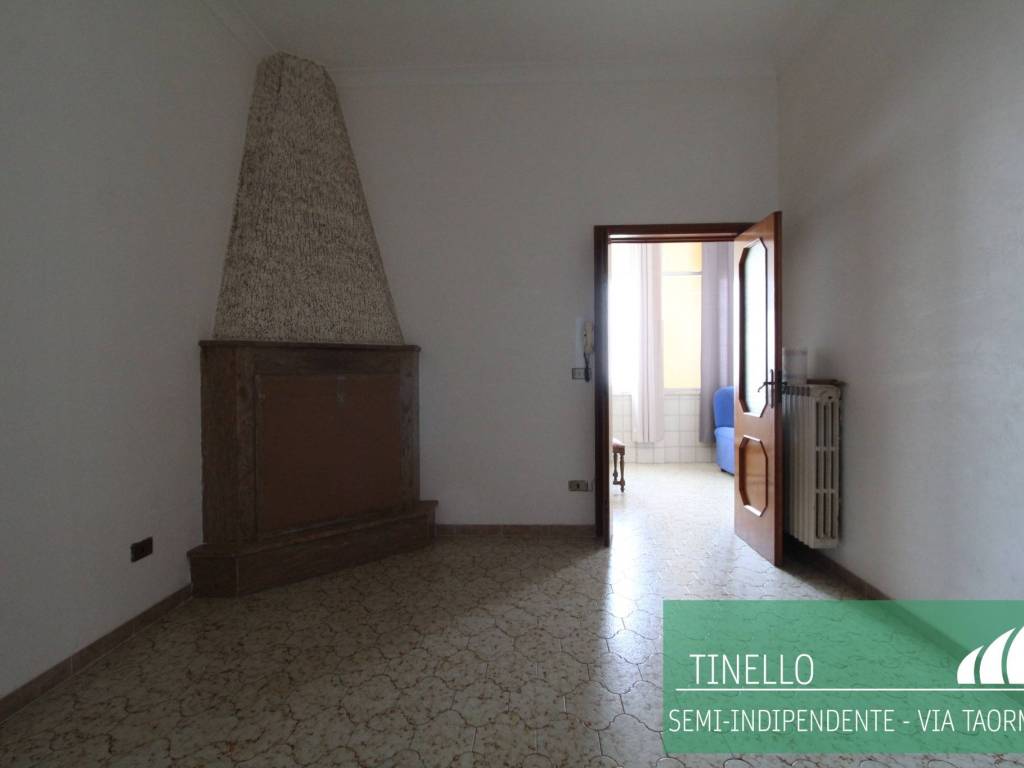 Appartamento a Mesagne in Via Taormina, 36 - Foto 4