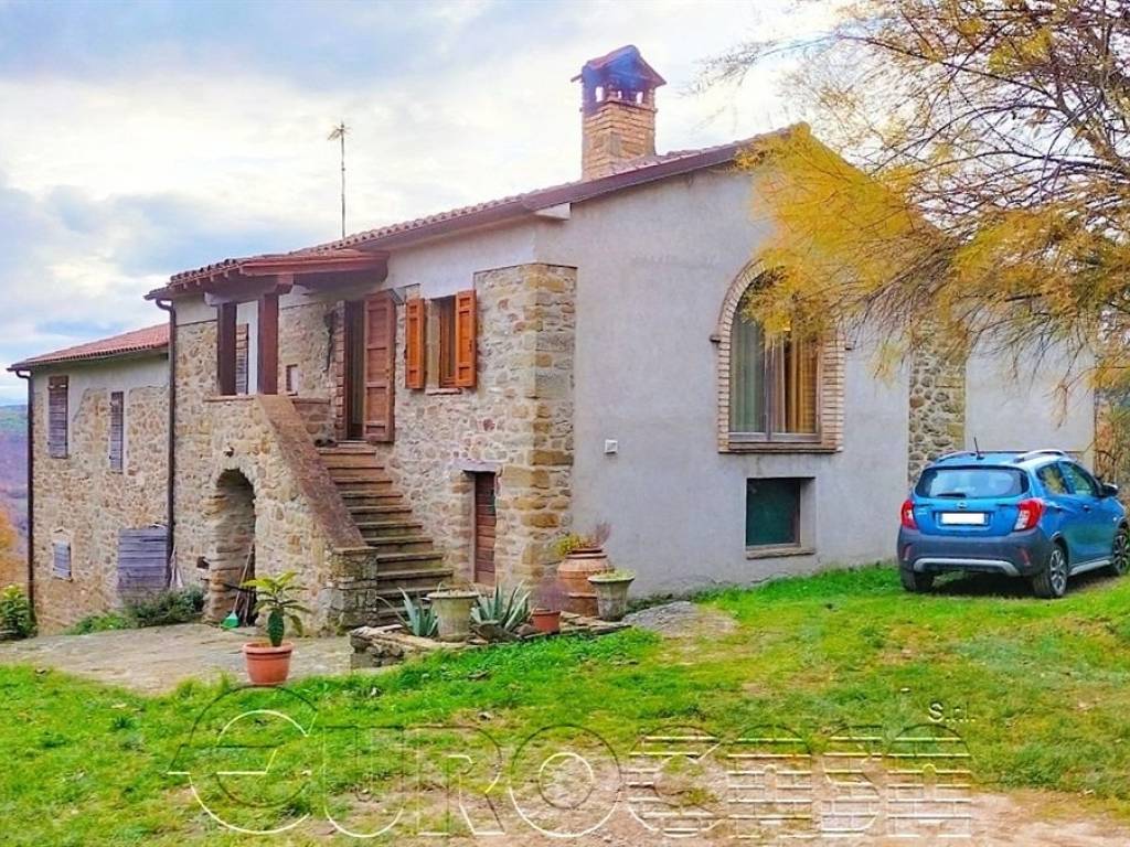 Rustico / casale a Umbertide in PREGGIO - Foto 2