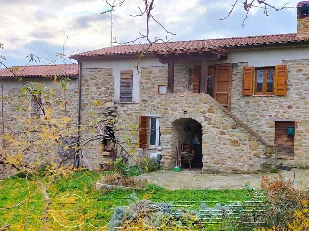 Rustico / casale a Umbertide in PREGGIO - Foto 3