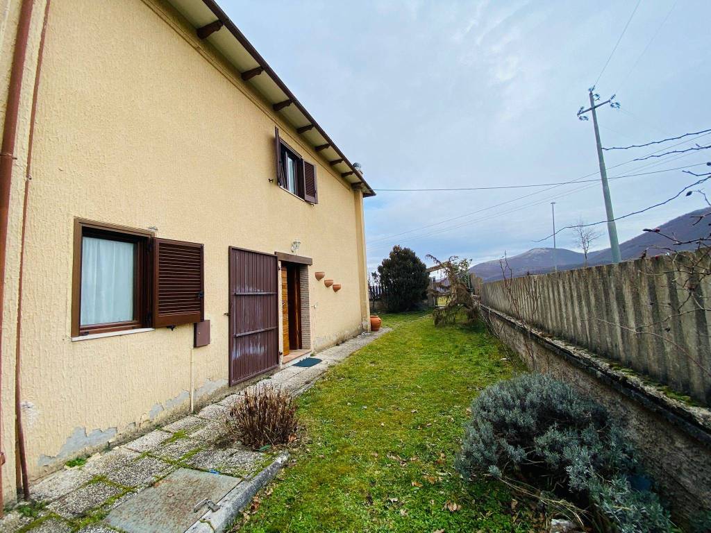 Villa a Leonessa in Ocre - Foto 2