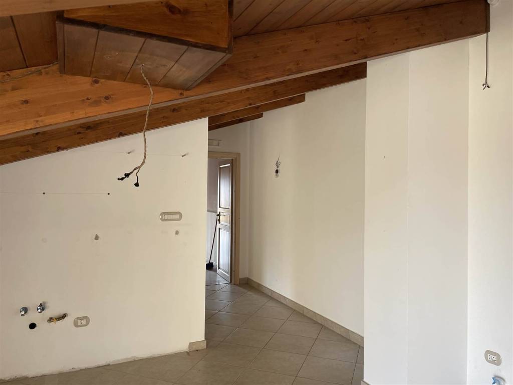 Appartamento a Caserta in VIA QUERCIONE 48 - Foto 5