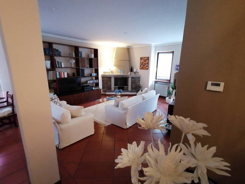 Casa indipendente a Stresa in Via Agli Orti - Foto 2