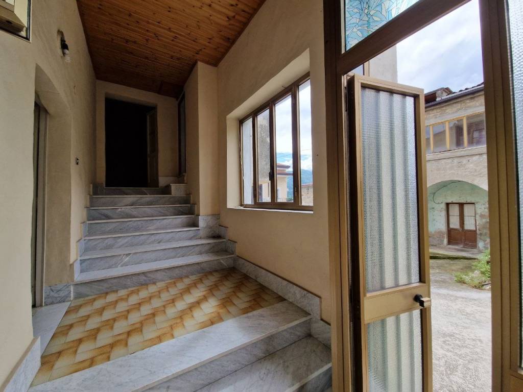 Casa indipendente a Sant'agata de' goti in Piazza Trieste - Foto 5