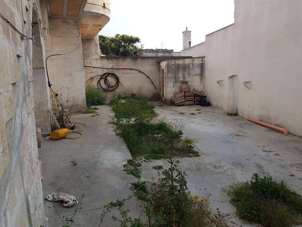 Appartamento a Manduria in Via Piccinni - Foto 4