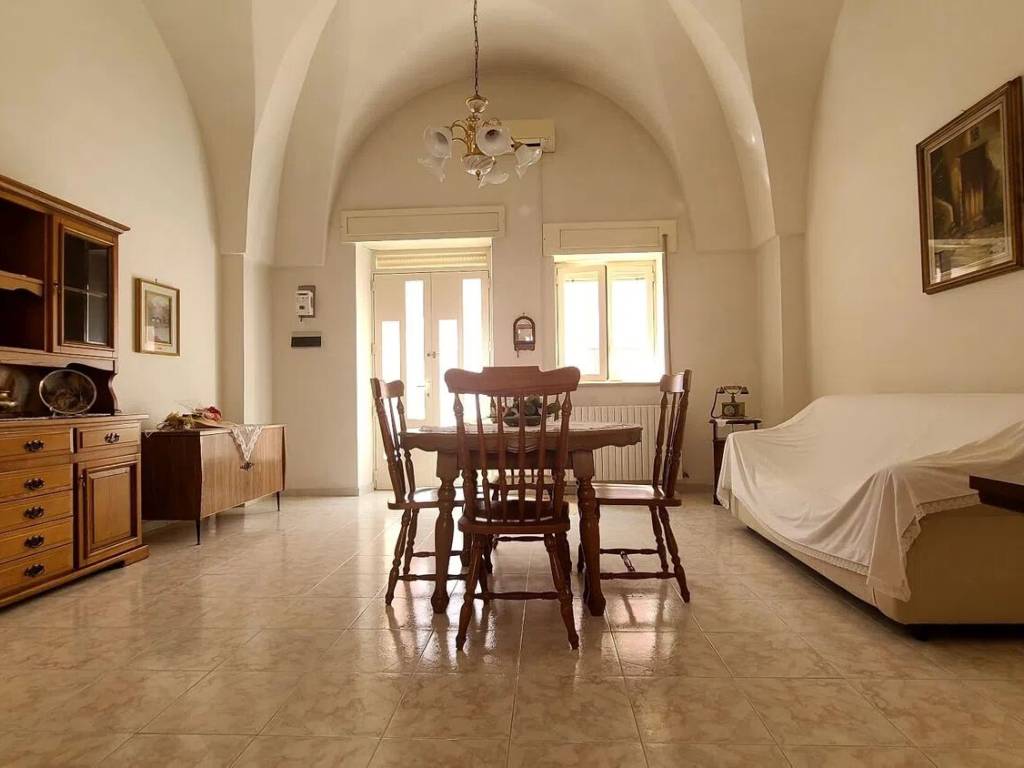 Appartamento a Manduria in Via Giacomo Matteotti - Foto 2