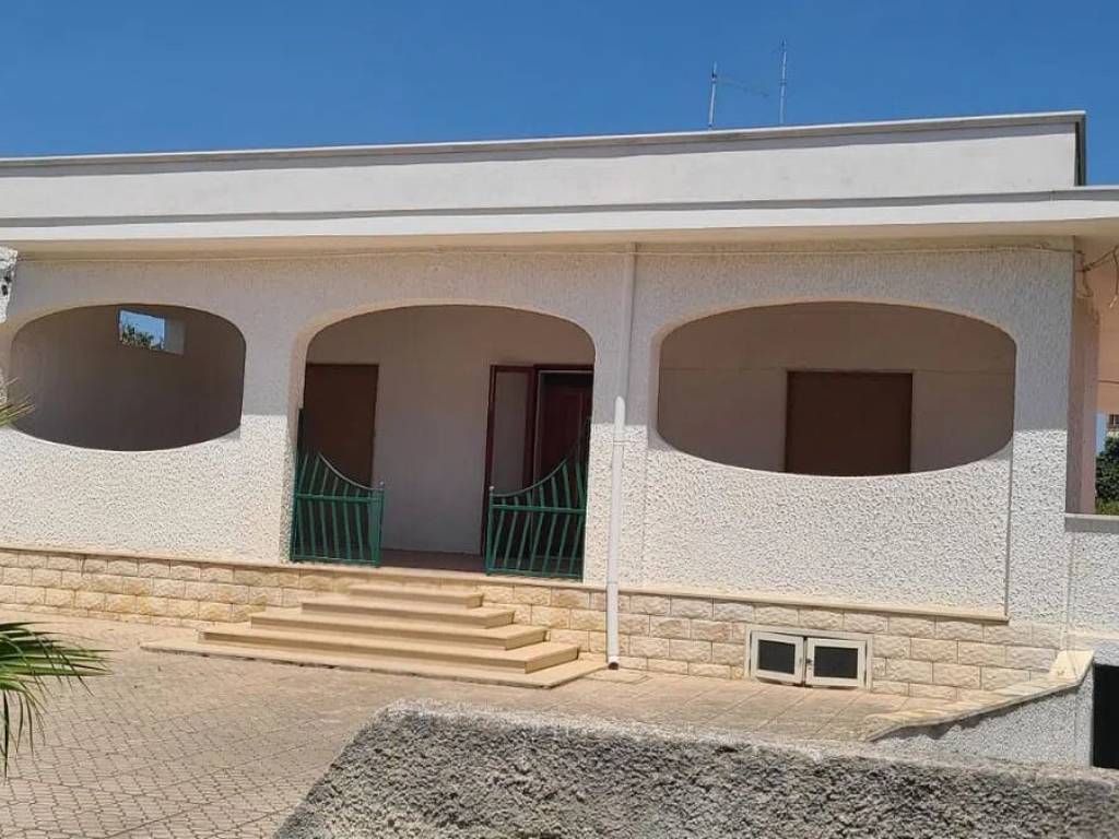 Villa a Manduria in Via per Maruggio - Foto 3