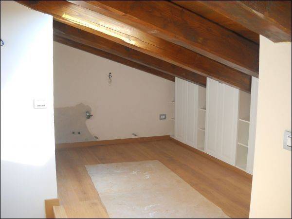 Casa indipendente a Ascoli piceno in Via della Piazzarola - Foto 5