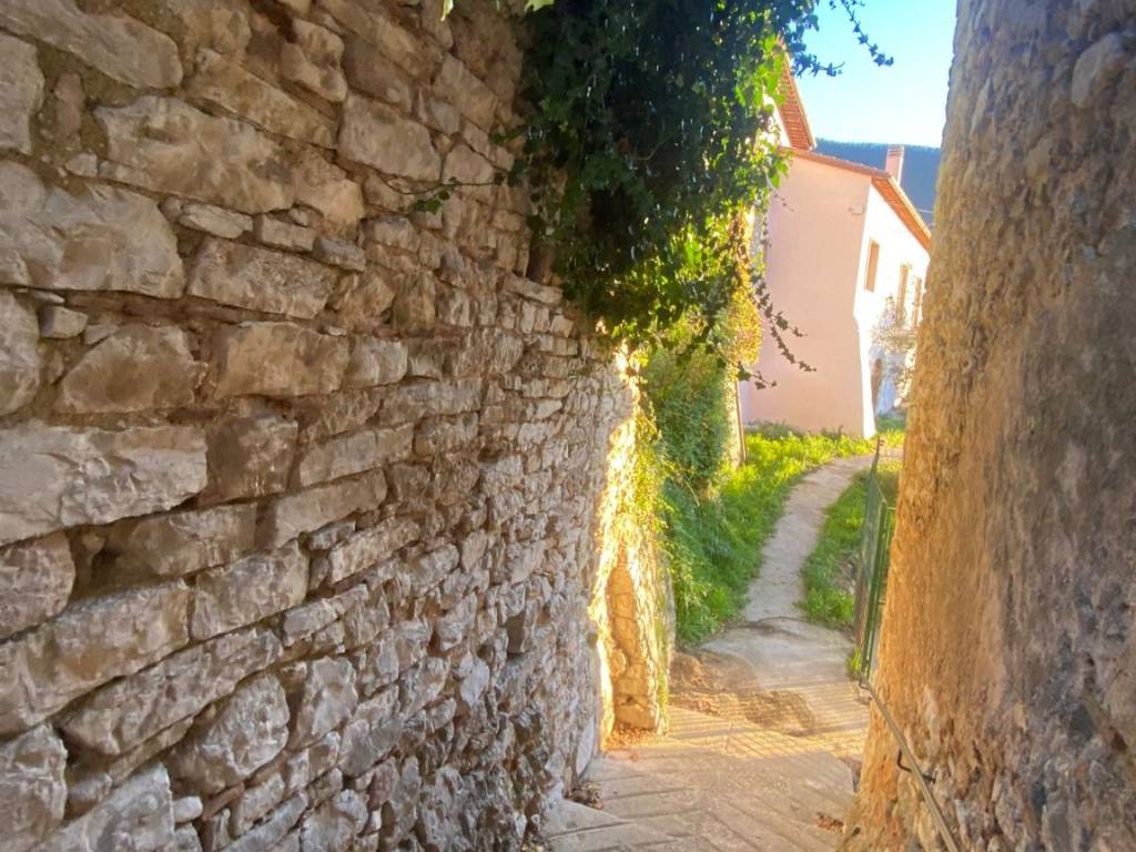 Rustico / casale a Ferentillo in Vicolo San Raffaele - Foto 3
