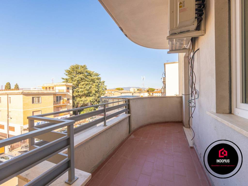 Appartamento a Cisterna di latina in Largo Martiri di Belfiore, 1 - Foto 3
