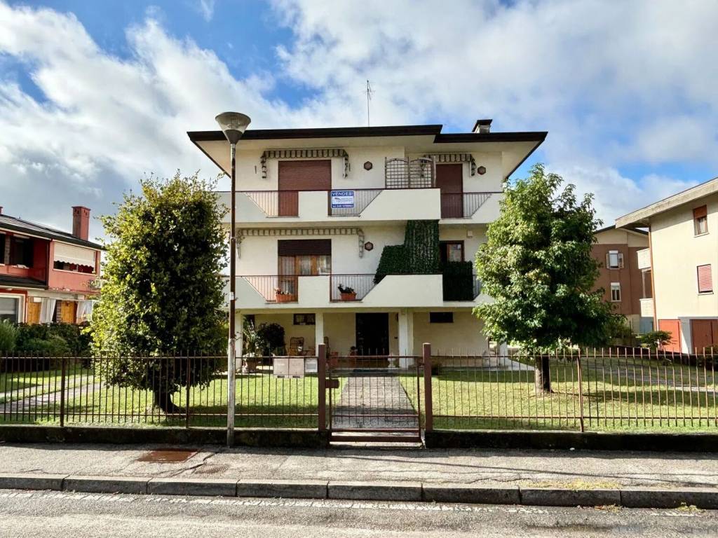 Appartamento a Camposampiero in Via Vivaldi, 2 - Foto 3