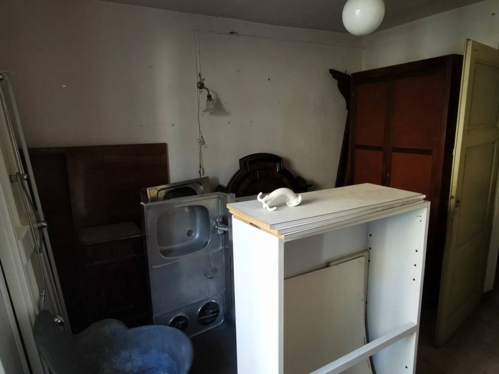 Casa indipendente a Cuasso al monte in Via Roma, 80 - Foto 5