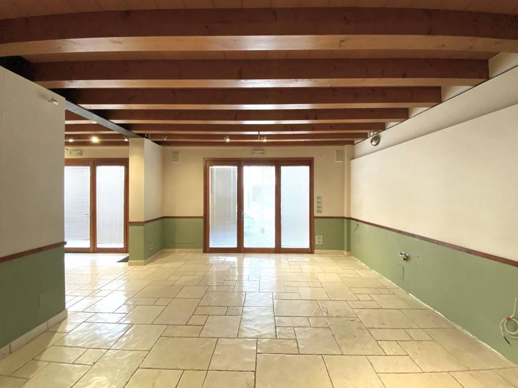 Palazzo / stabile a Pordenone - Foto 5