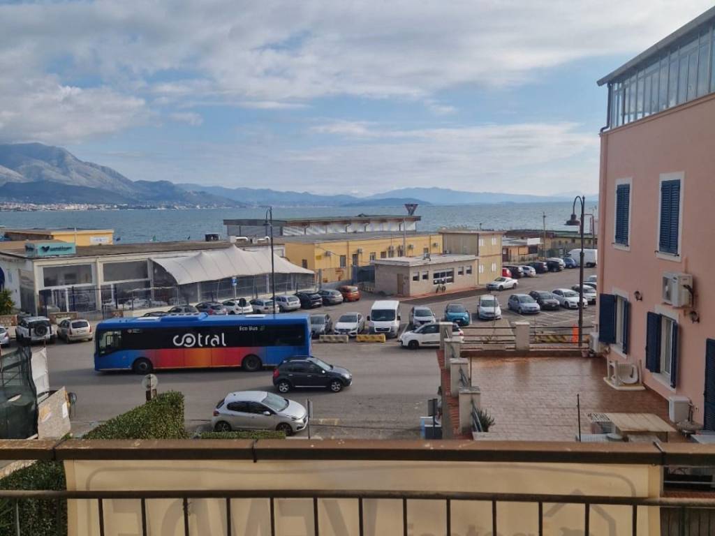 Appartamento a Gaeta in Lungomare Giovanni Caboto - Foto 2