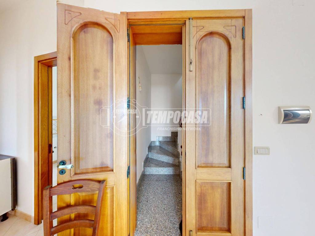 Appartamento a Scorrano in Via Monte Grappa 131 - Foto 4