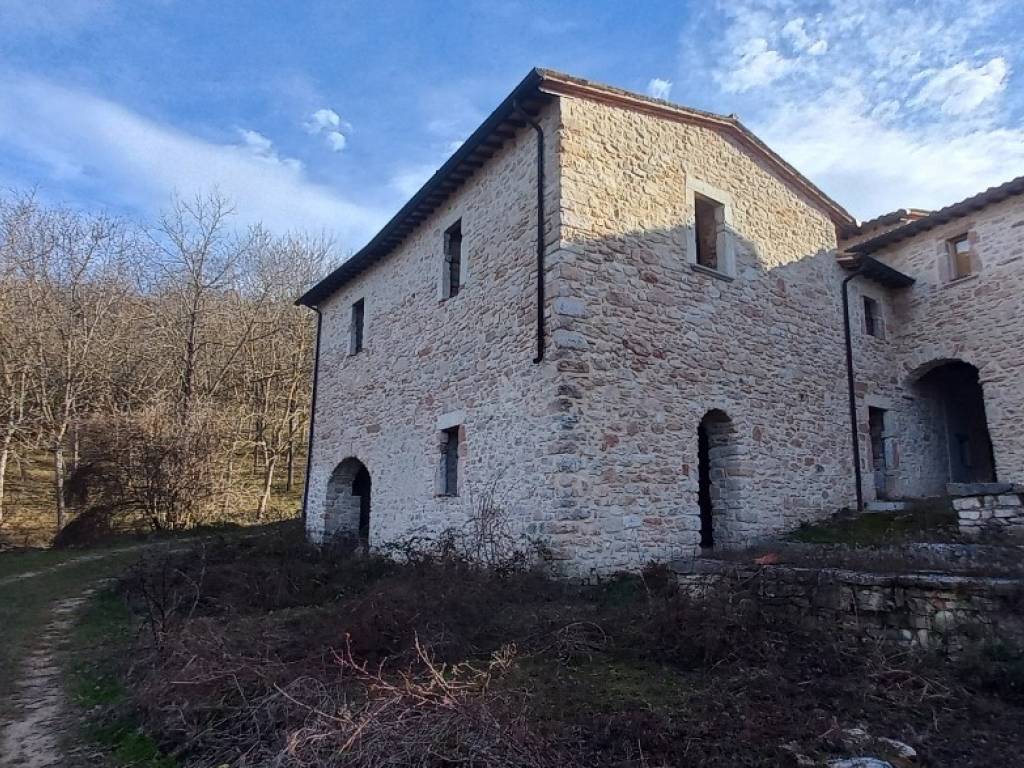 Rustico / casale a Sellano in Località Peneggi - Foto 4