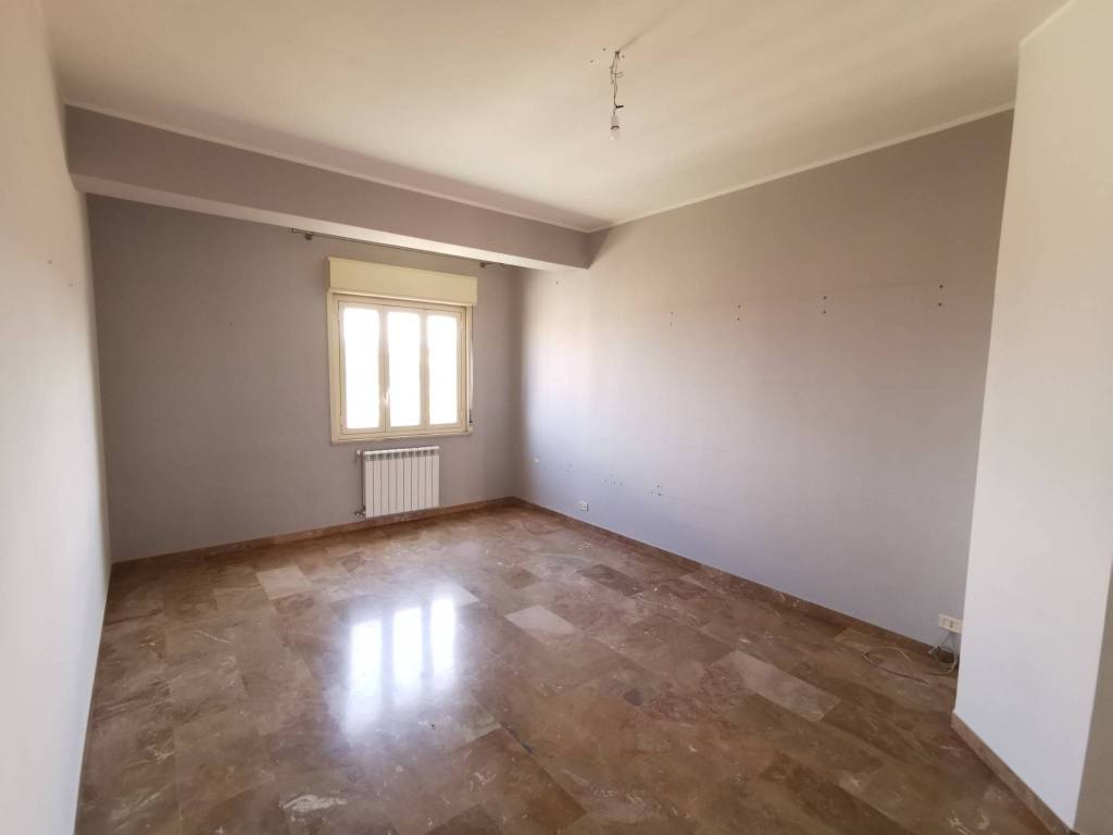 Appartamento a Barcellona pozzo di gotto in Via Longano, 99 - Foto 5