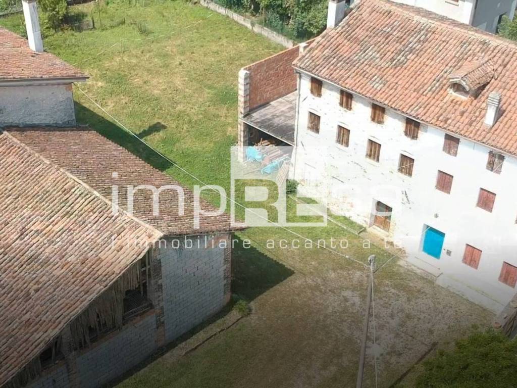 Rustico / casale a Vidor in via calle lunga - Foto 1