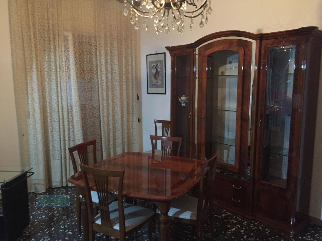 Appartamento a Ceglie messapica in Via Bottega de Nisco - Foto 2