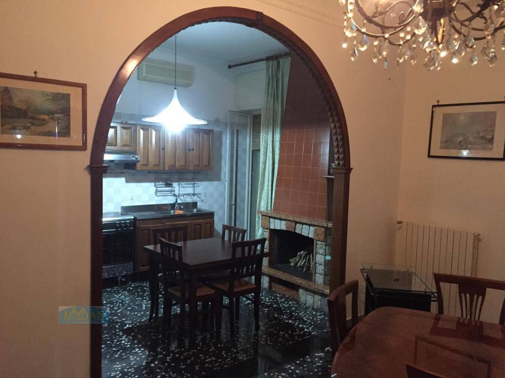 Appartamento a Ceglie messapica in Via Bottega de Nisco - Foto 5