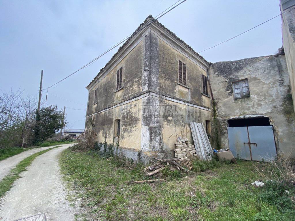 Casa indipendente a Francavilla al mare in Contrada San Giovanni 2 - Foto 5