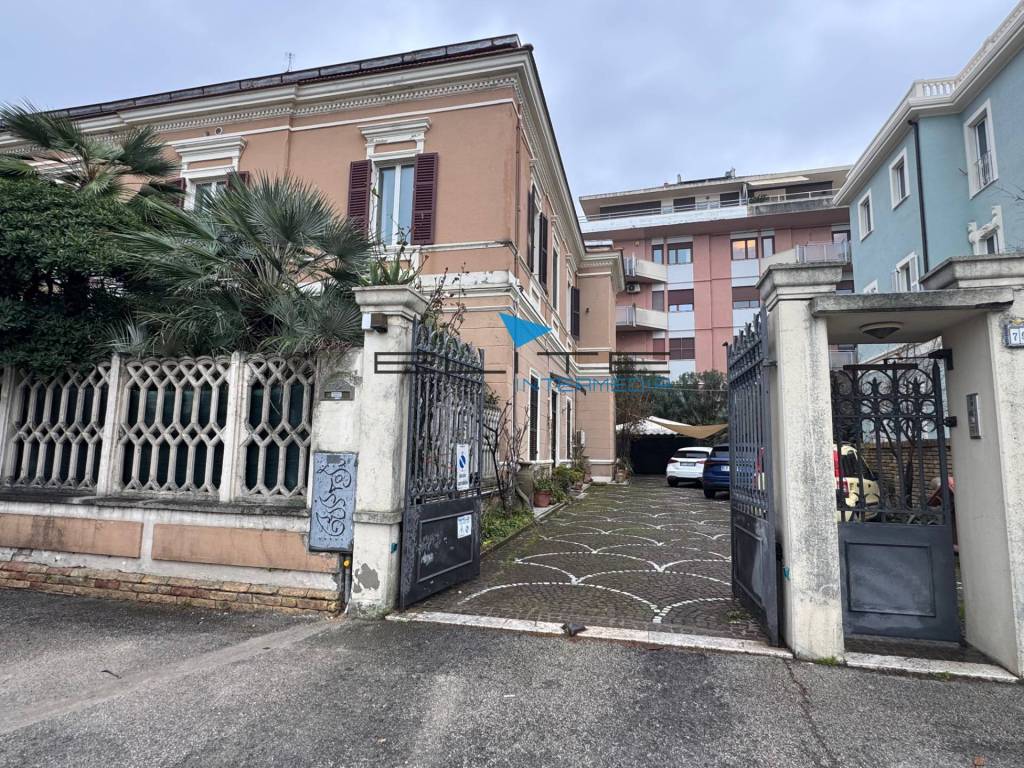 Appartamento a Pescara in Viale Della Riviera, 75 - Foto 3