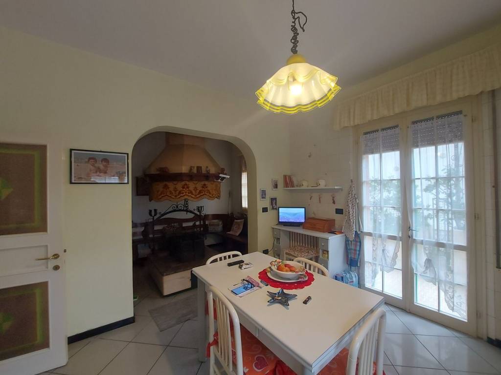 Casa indipendente a Riccione in Viale Gabriele D'Annunzio, 150 - Foto 4