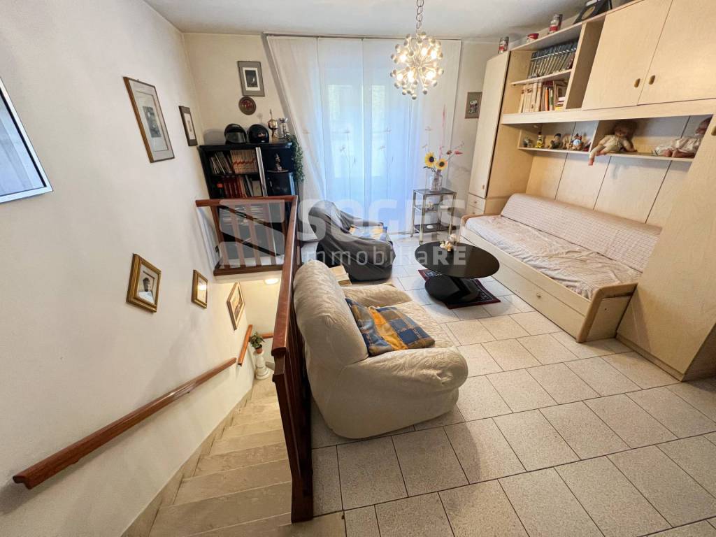 Appartamento a Bucine in Via Roma - Foto 2