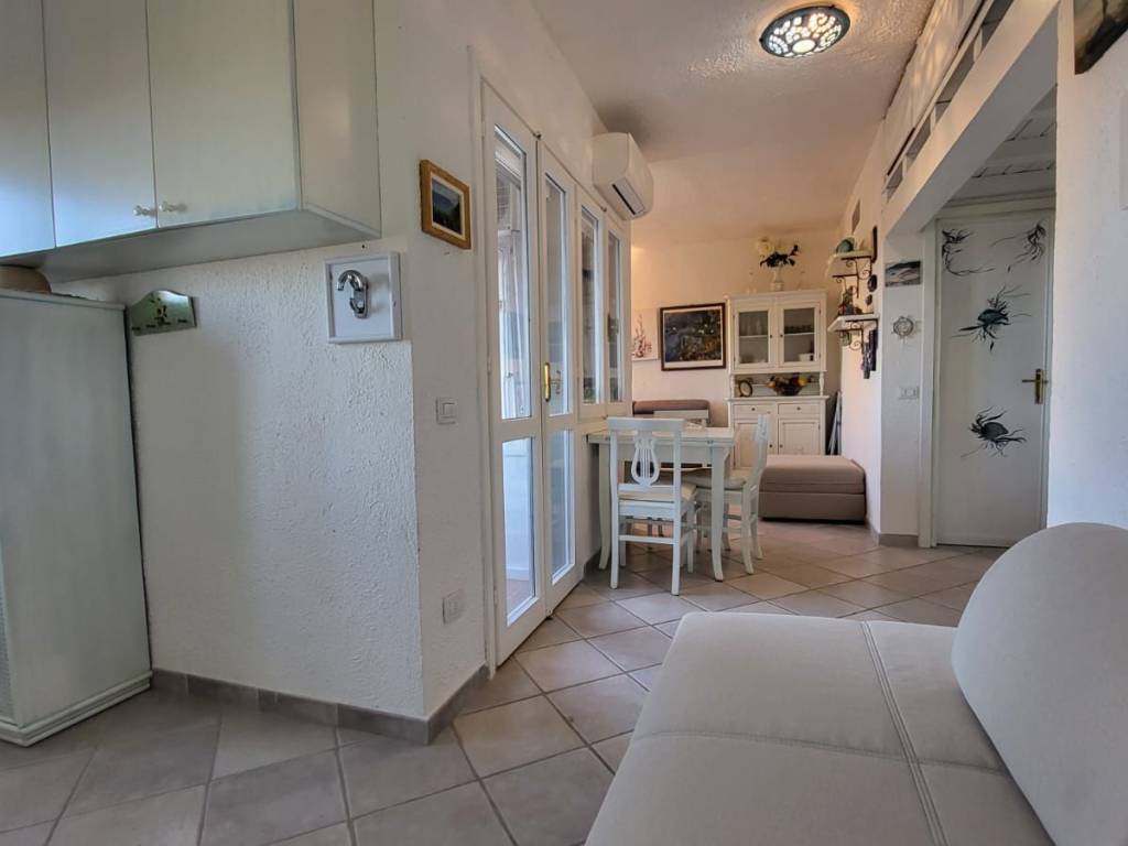 Appartamento a Loiri porto san paolo in Via La Maddalena - Foto 4