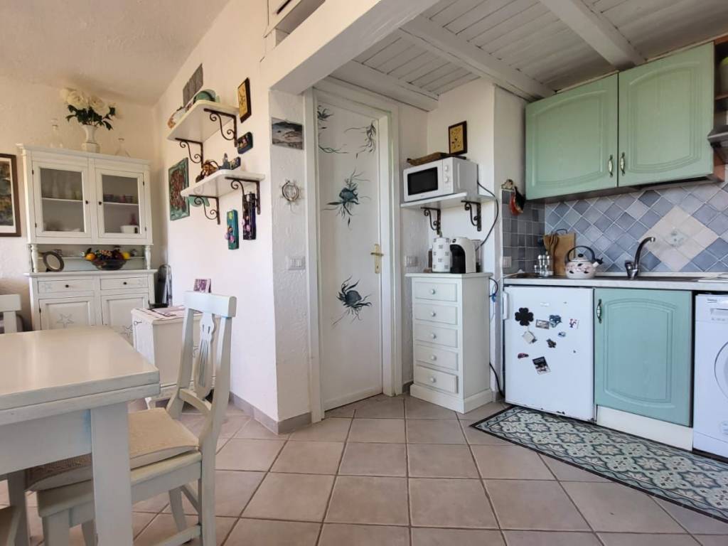Appartamento a Loiri porto san paolo in Via La Maddalena - Foto 5