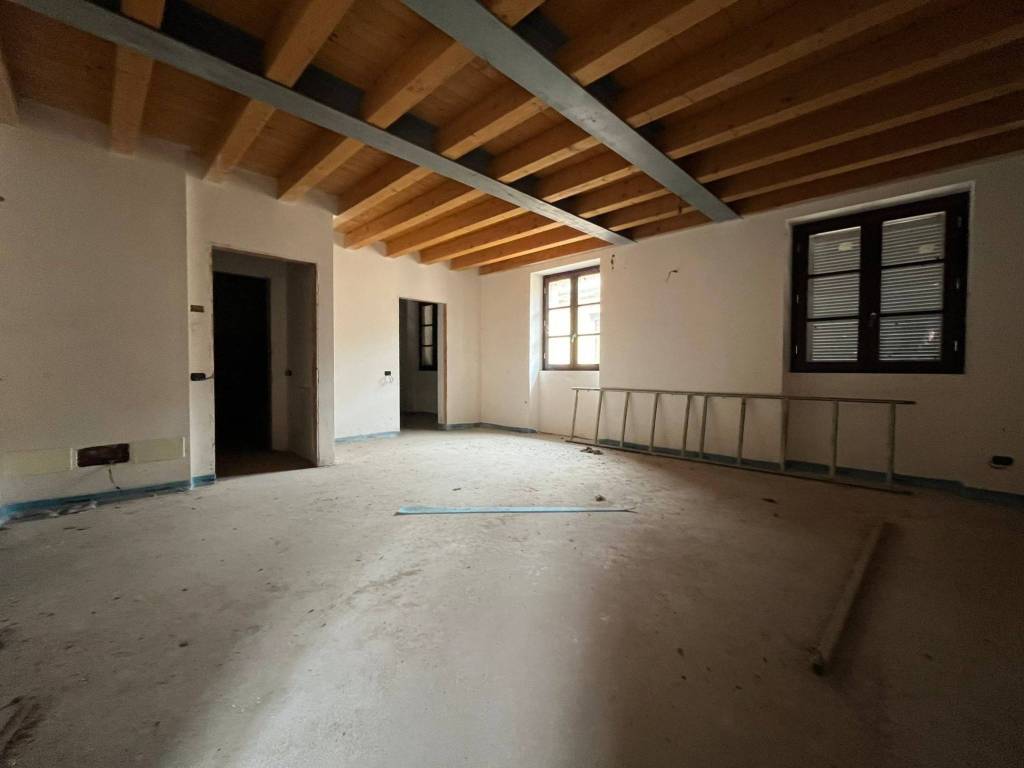 Appartamento a Merate in Via Collegio Alessandro Manzoni - Foto 2