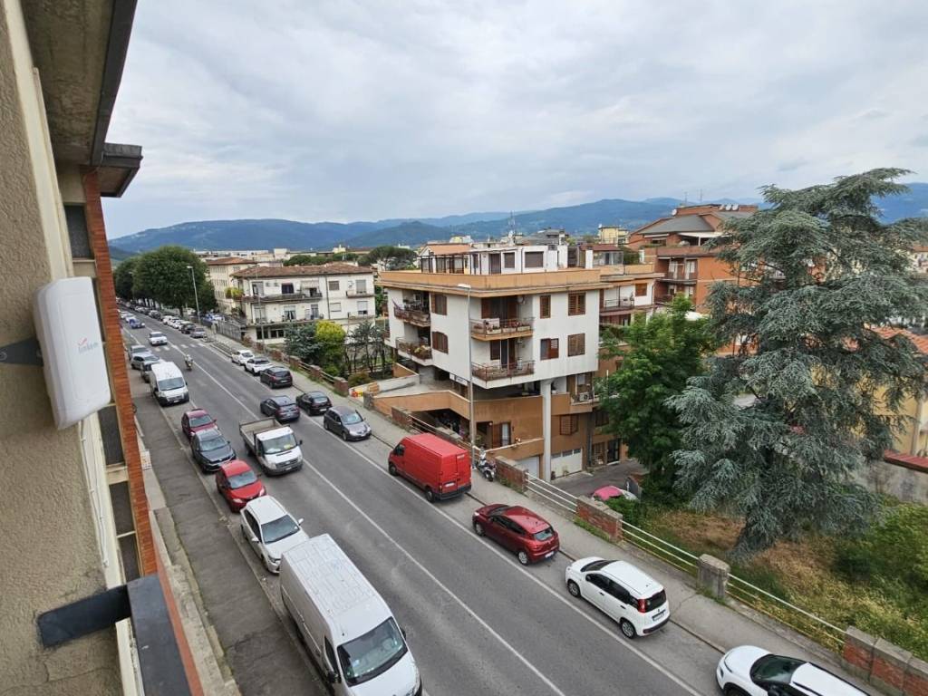 Appartamento a Pistoia in Viale Adua - Foto 3