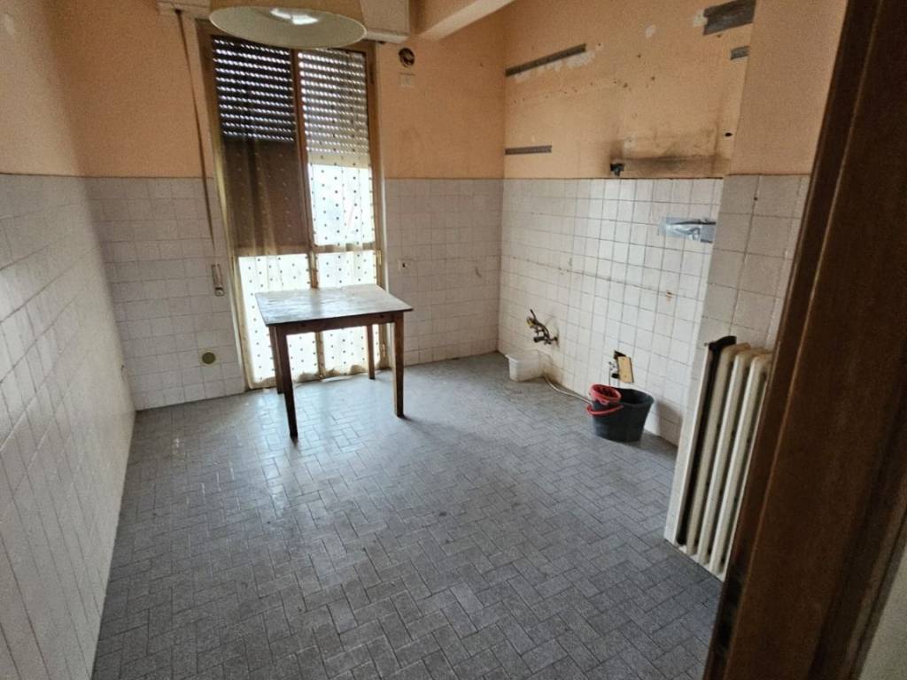 Appartamento a Pistoia in Viale Adua - Foto 4