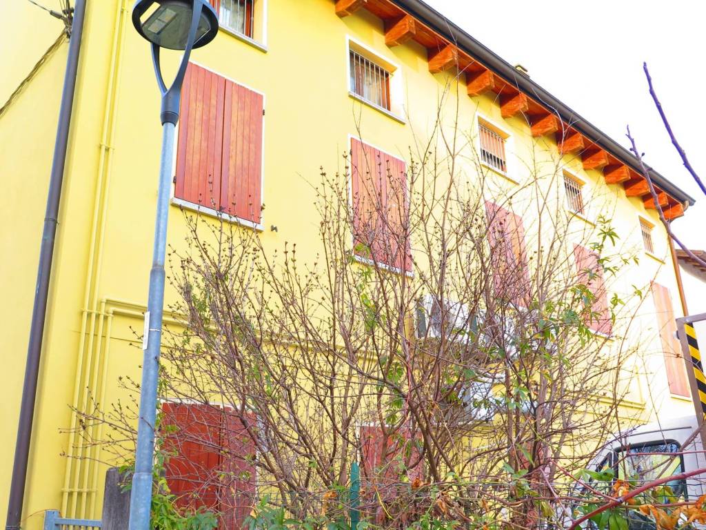 Appartamento a Castelnovo di sotto in Via Melegari, 13 - Foto 3