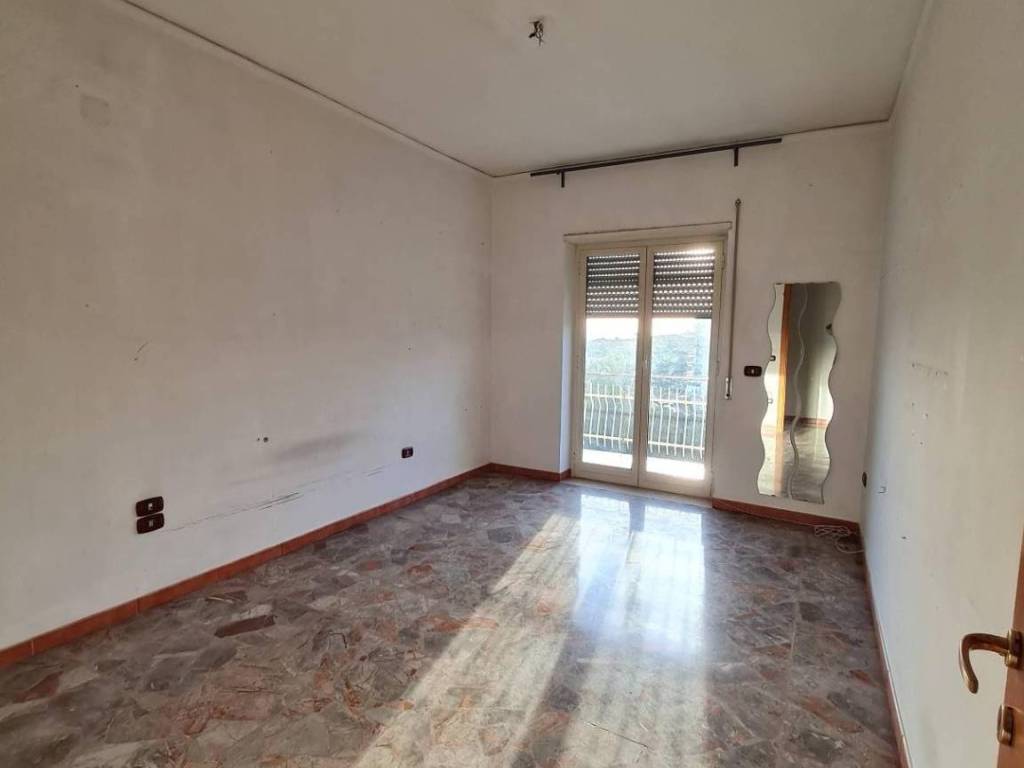 Appartamento a Napoli in Via San Giacomo dei Capri, 82 - Foto 5