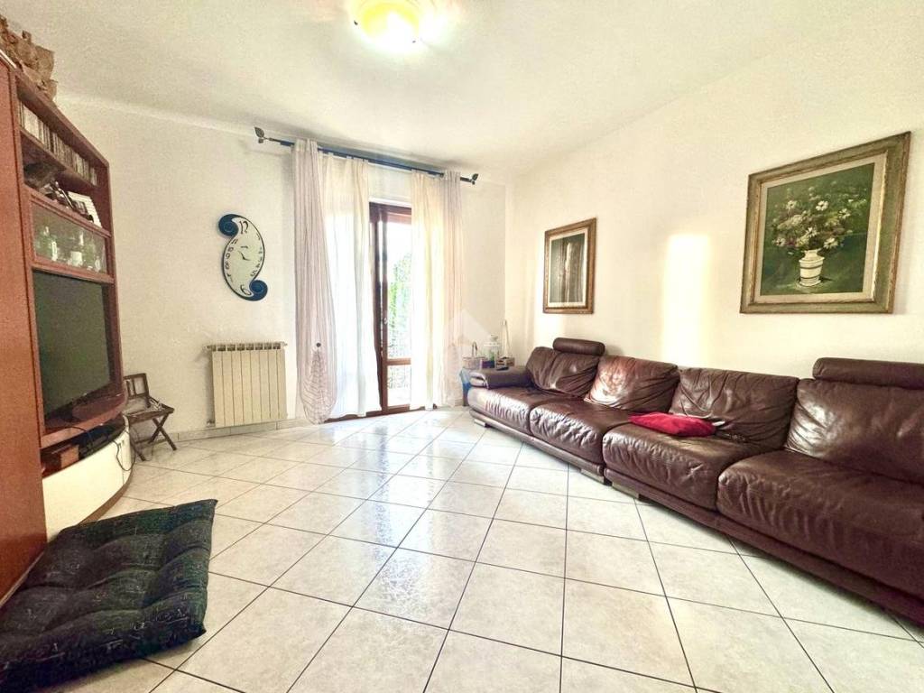 Appartamento a Montemurlo in Via Ruggero Leoncavallo, 45 - Foto 2