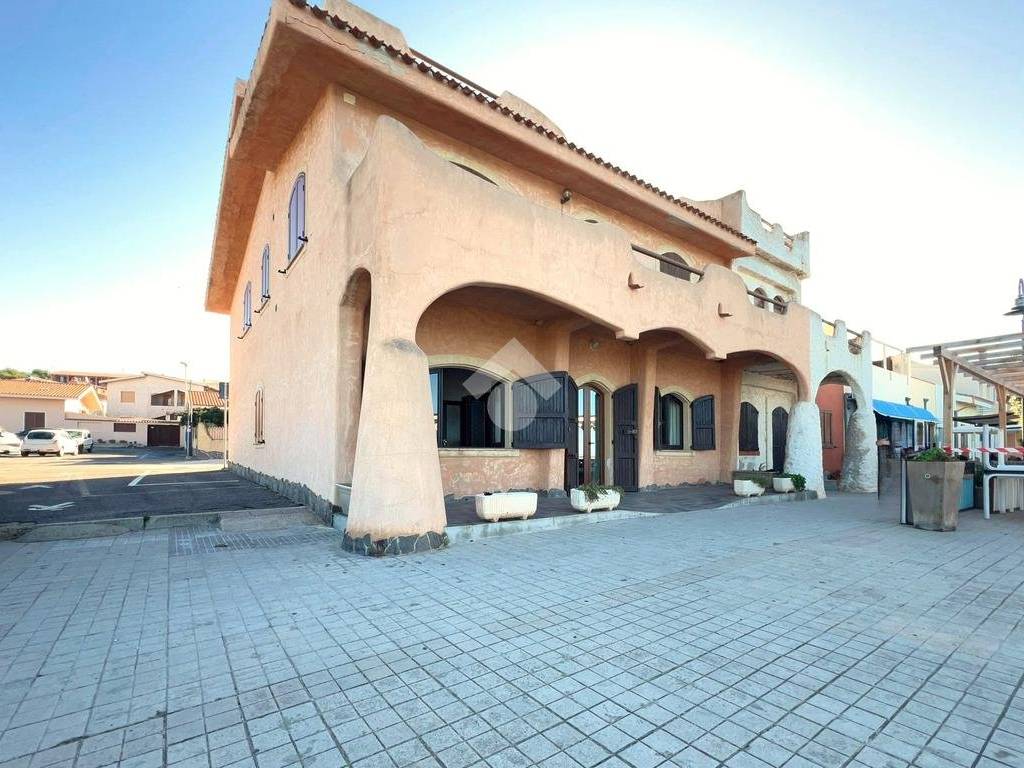 Casa indipendente a Cuglieri in Via Degli Oleandri, 77 - Foto 2
