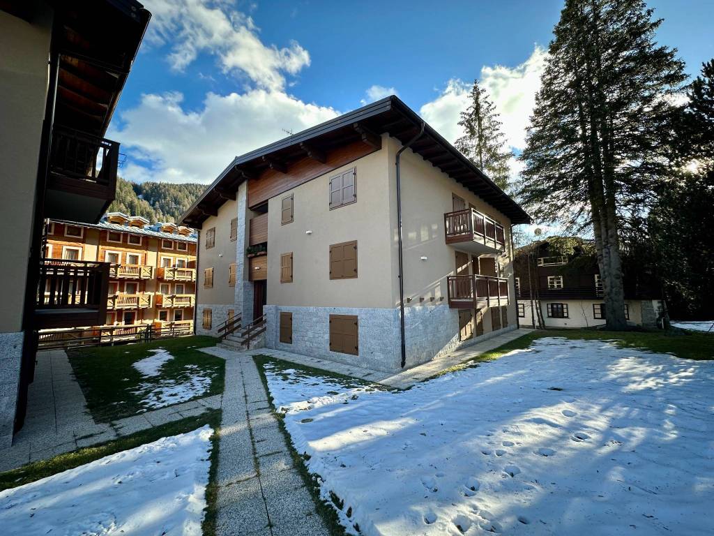 Appartamento a Pinzolo in Via Pietra Grande, 8 - Foto 2