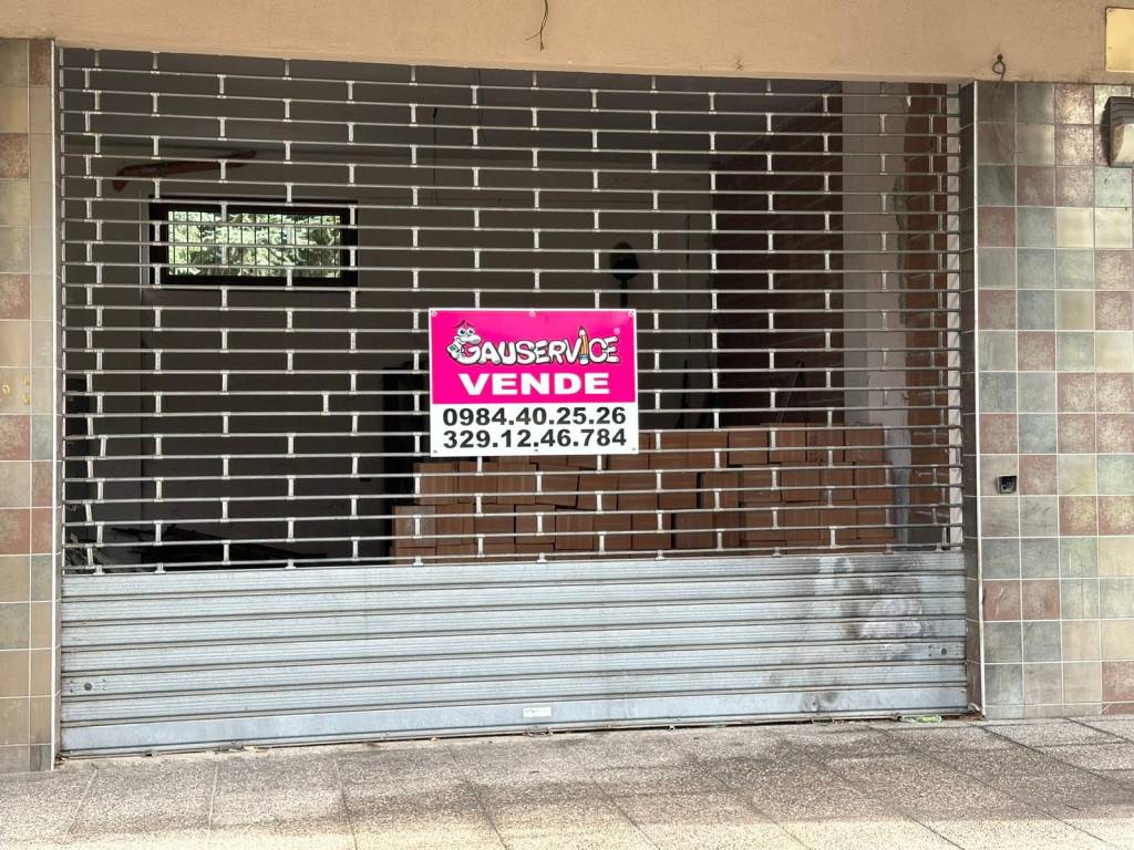 Immobile a Cosenza in Viale Giacomo Mancini - Foto 2