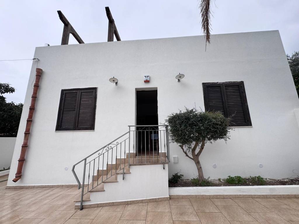 Villa a Valderice in Via Ettore, 4 - Foto 2