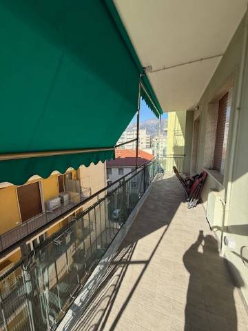 Appartamento a Loano in Corso Europa, 19 - Foto 5