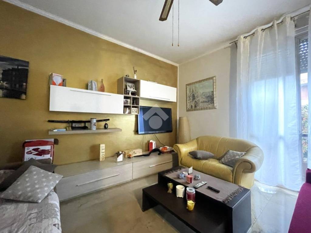Appartamento a Cremona in Via Angelo Ottolini, 10 - Foto 2