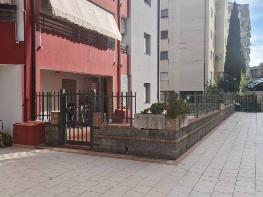 Appartamento a Cosenza in Via Carmine Tripodi - Foto 3